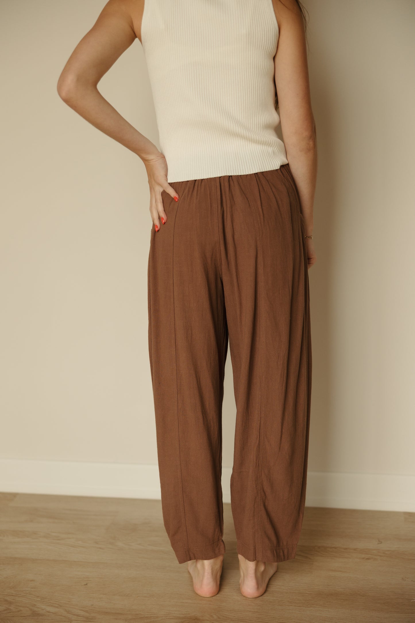 Relaxed Barrel Pants