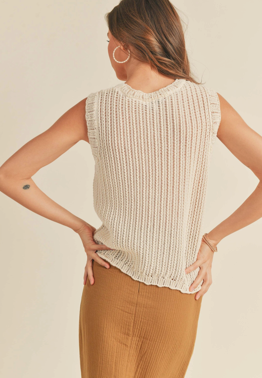 Sleeveless Knitted Top