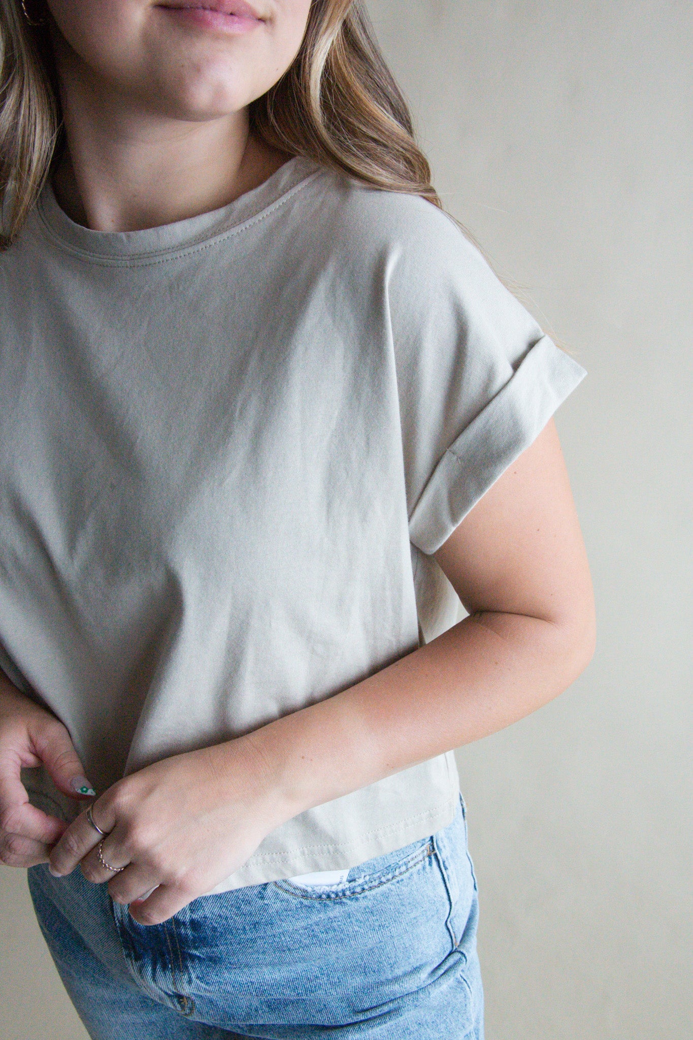 Stone Cuffed Sleeve Crop Tee