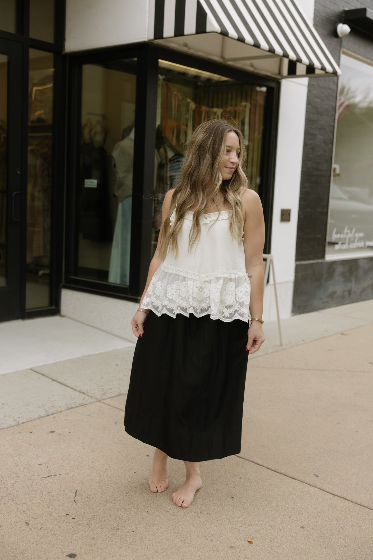Elastic Waist Flowy Midi Skirt