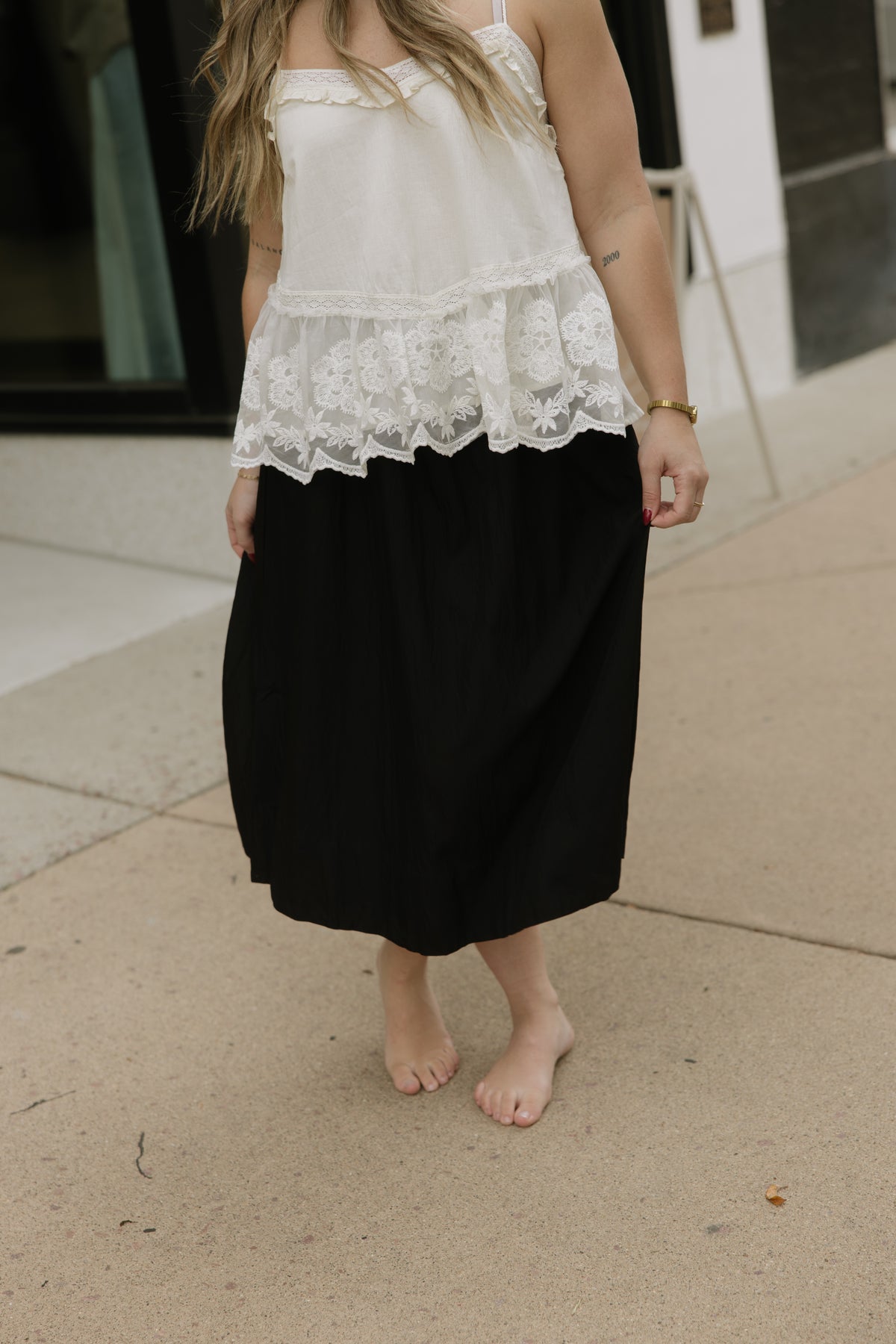 Elastic Waist Flowy Midi Skirt