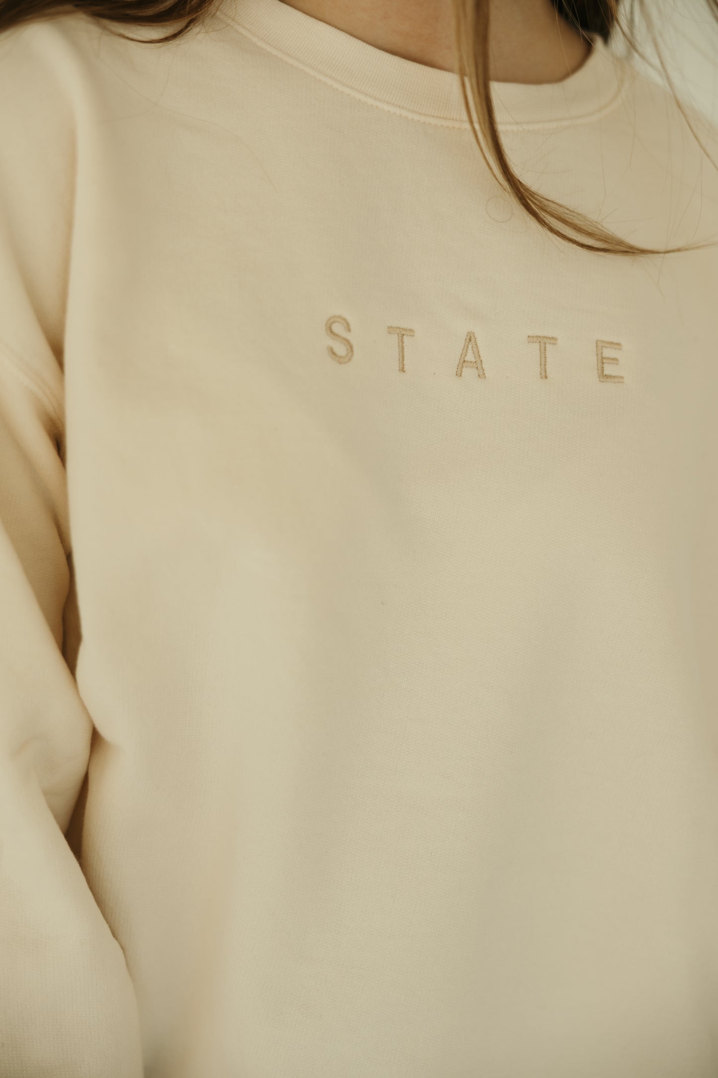 S T A T E Embroidered Crewneck