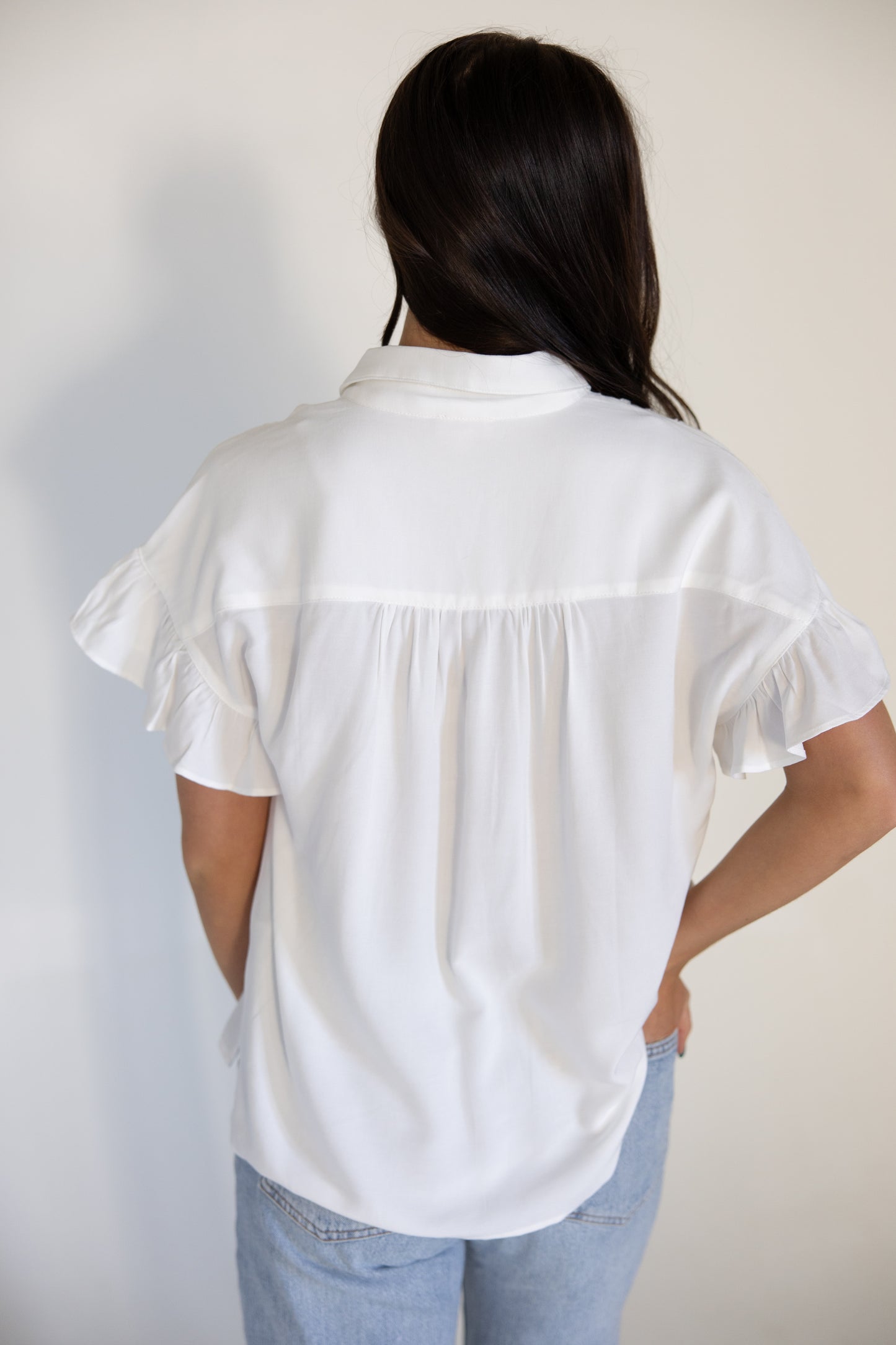 Ivory Ruffle Short Sleeve Top