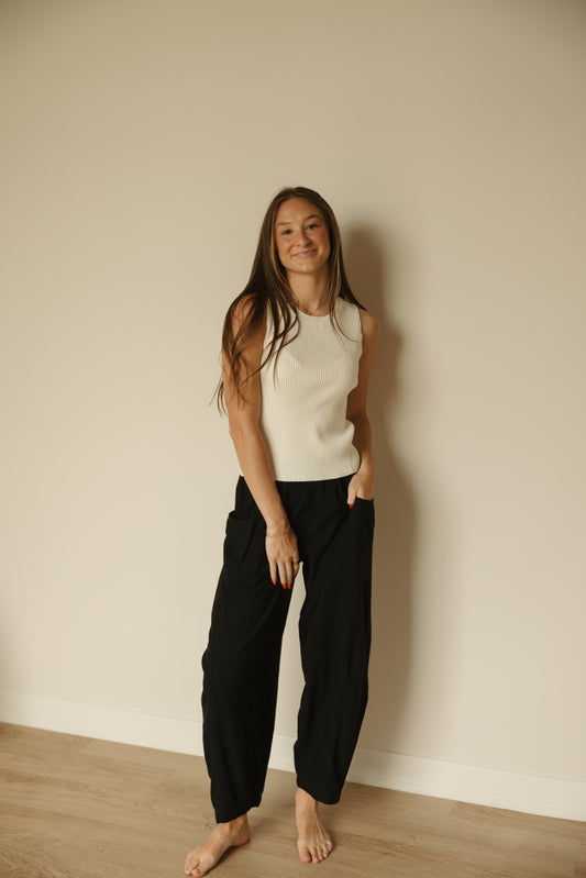 Relaxed Barrel Pants