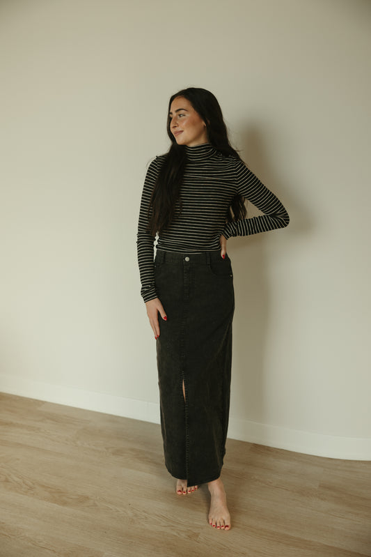 Black Elastic Waist Maxi Skirt