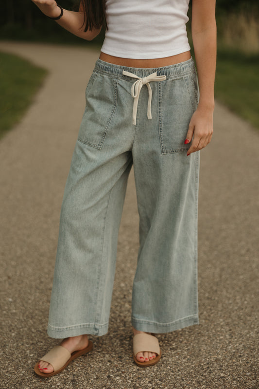 Drawstring Wideleg Pants