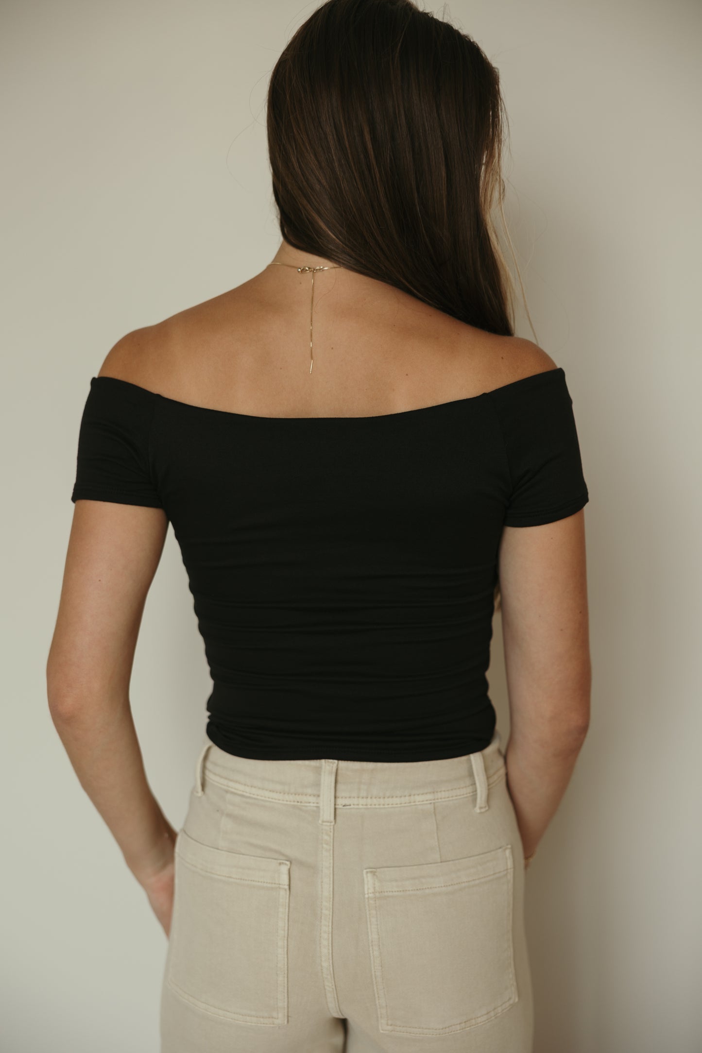 Black Short Sleeve Cinched Top