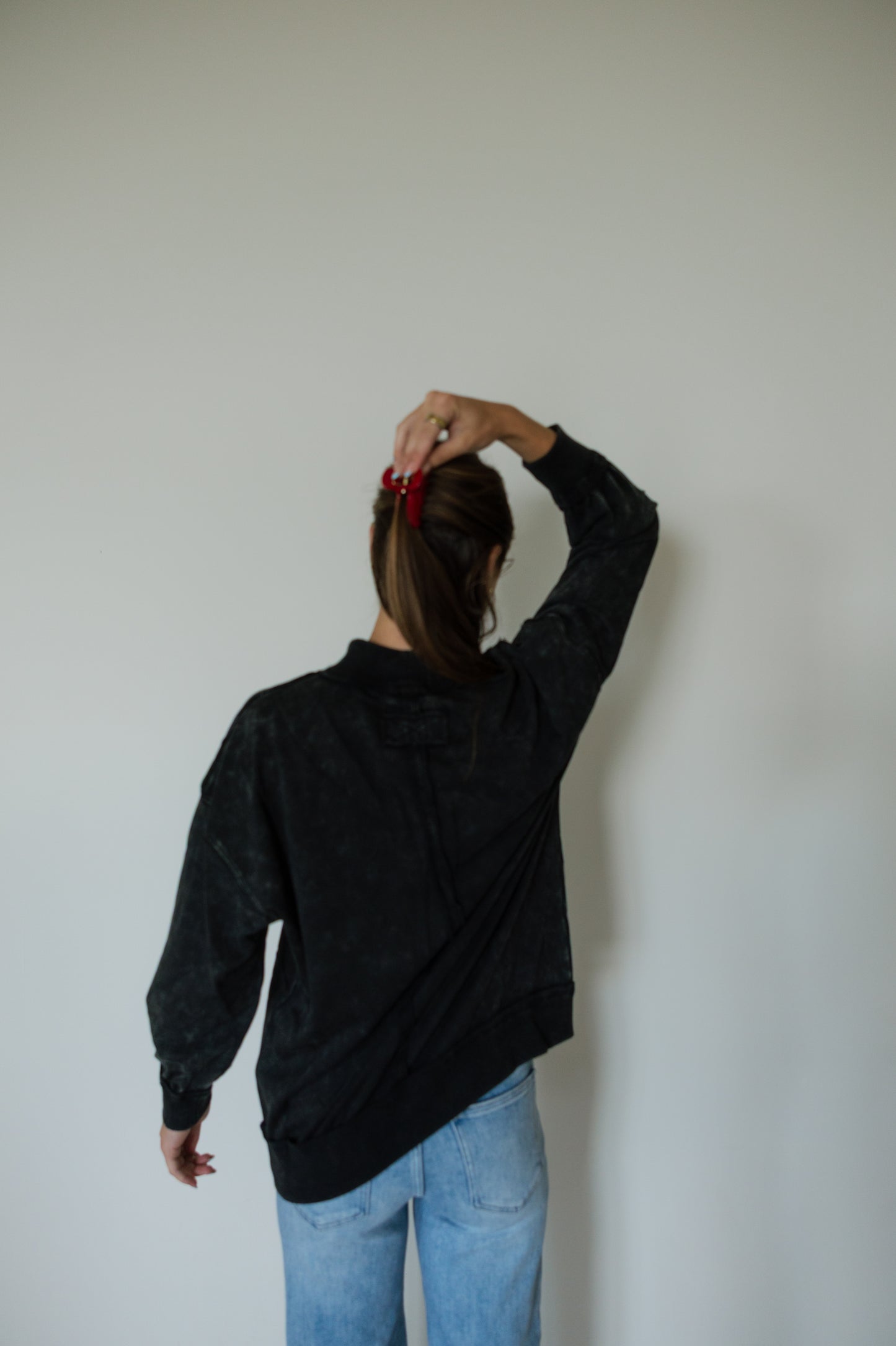 Black Oversized Mock Neck Crewneck