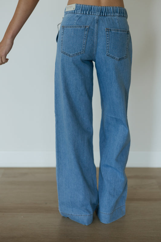 Drawstring Utility Pocket Wide Leg Jeans