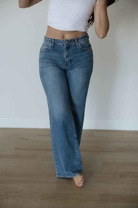 Dark Wash Straight Leg Jeans