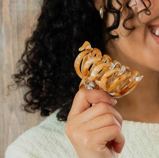 Latte Octopus Claw Clip