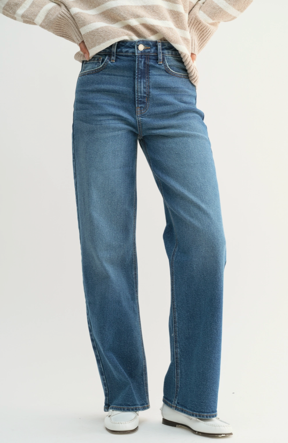 Dark High Rise Straight Jean