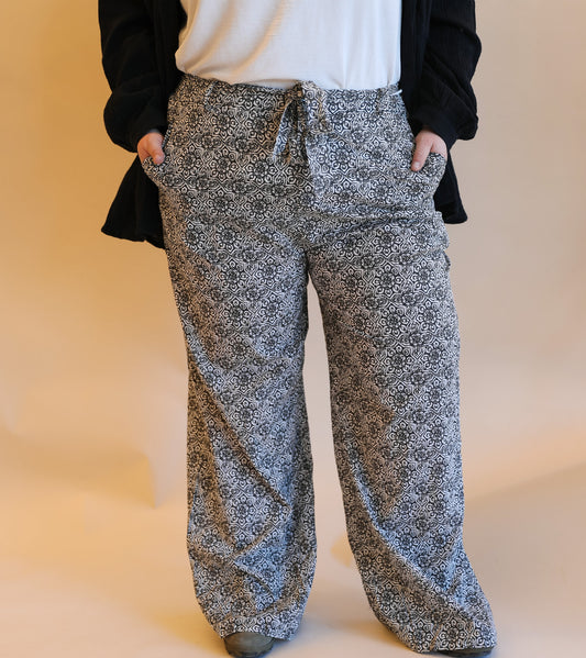 Print Wide Leg Pants